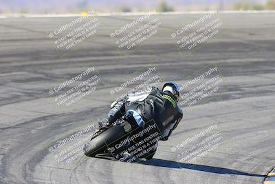 media/Jan-12-2025-CVMA (Sun) [[be1d2b16e3]]/Race 5-Amateur Supersport Open/